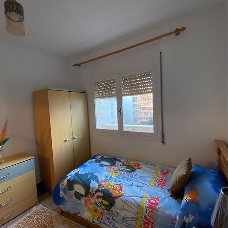 Appartement 3 Chambres Avec Balcon 丹吉尔 外观 照片