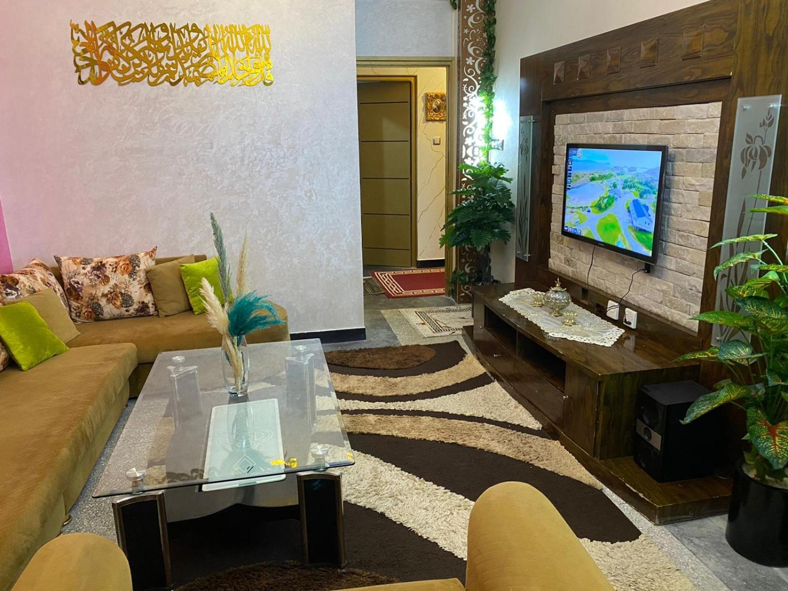 Appartement 3 Chambres Avec Balcon 丹吉尔 外观 照片