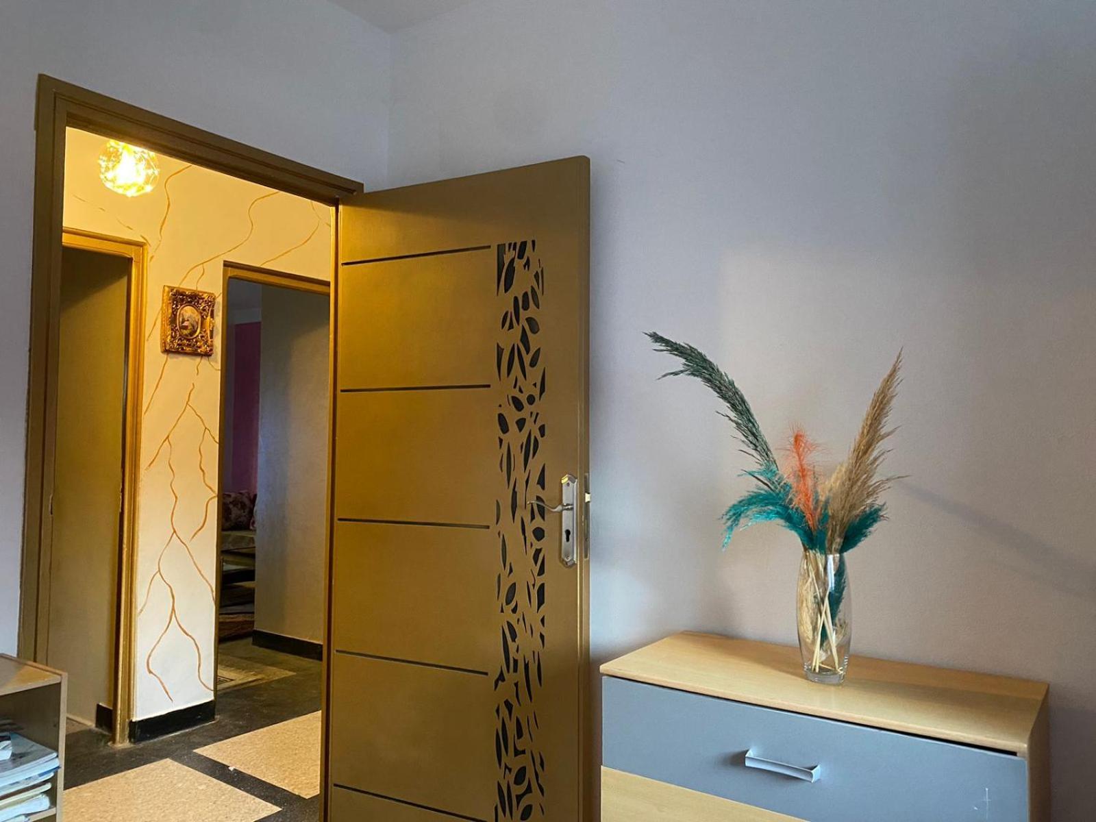 Appartement 3 Chambres Avec Balcon 丹吉尔 外观 照片